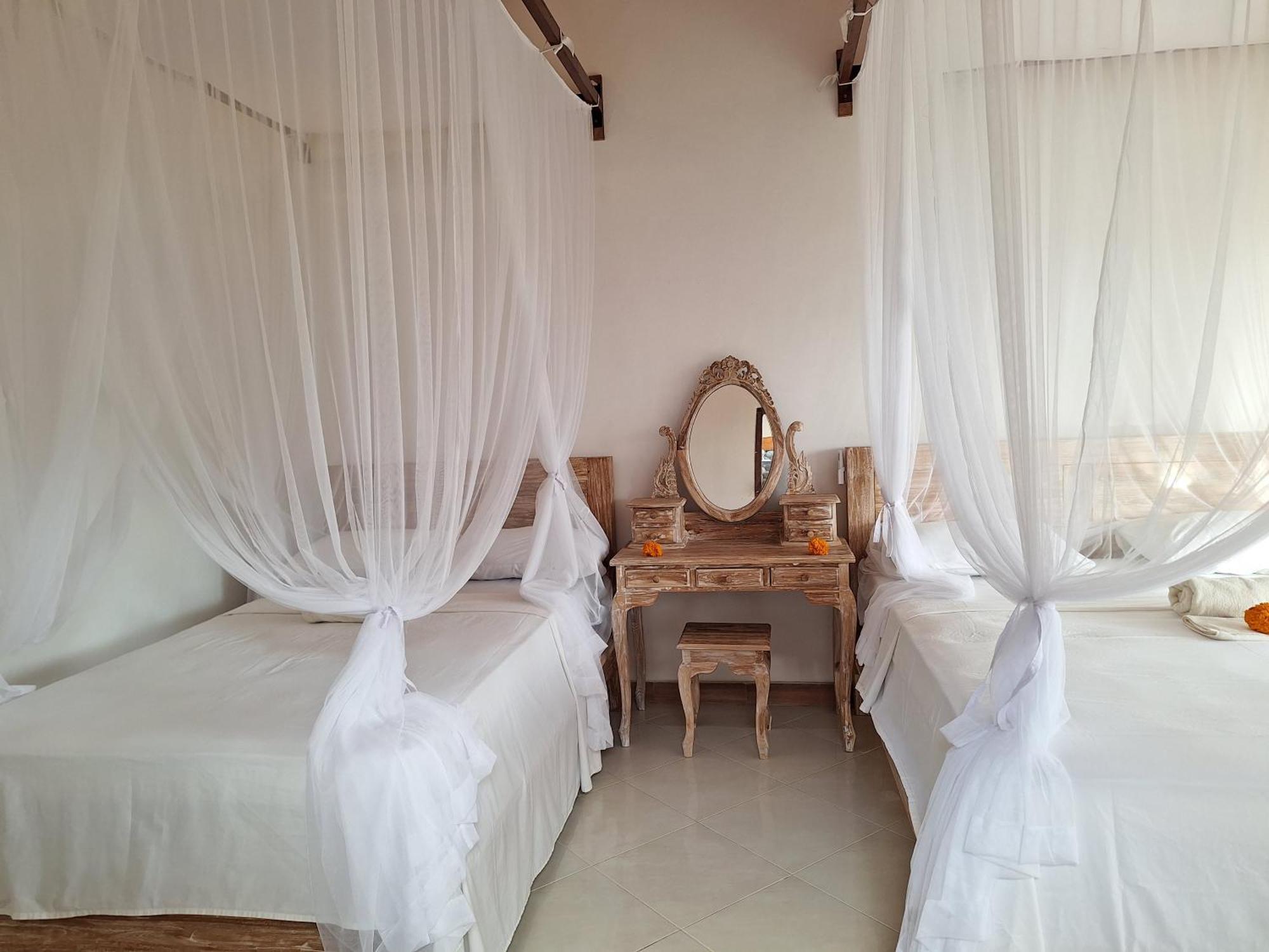 Frangipani Inn & Restaurant Seraya المظهر الخارجي الصورة