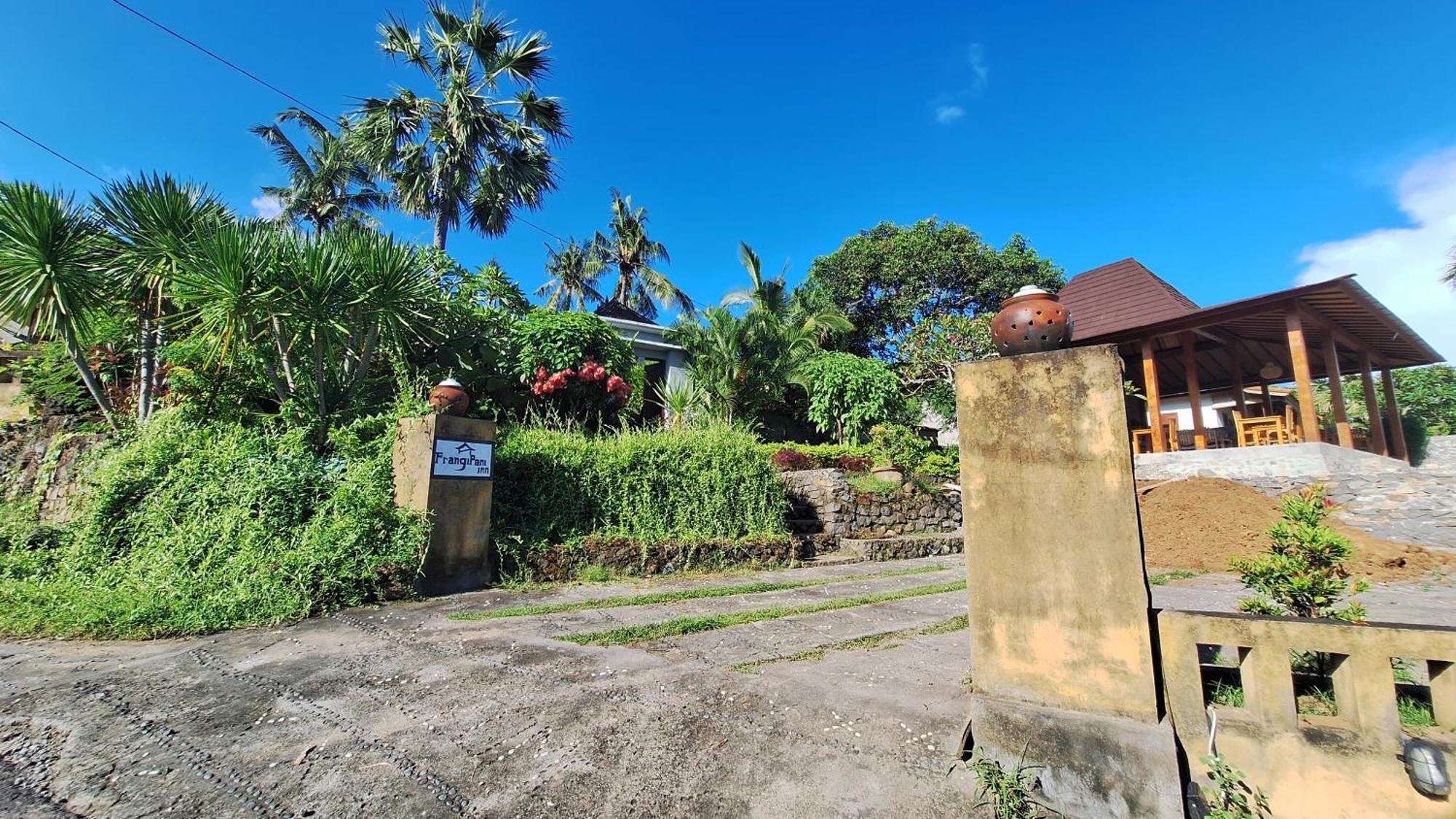 Frangipani Inn & Restaurant Seraya المظهر الخارجي الصورة