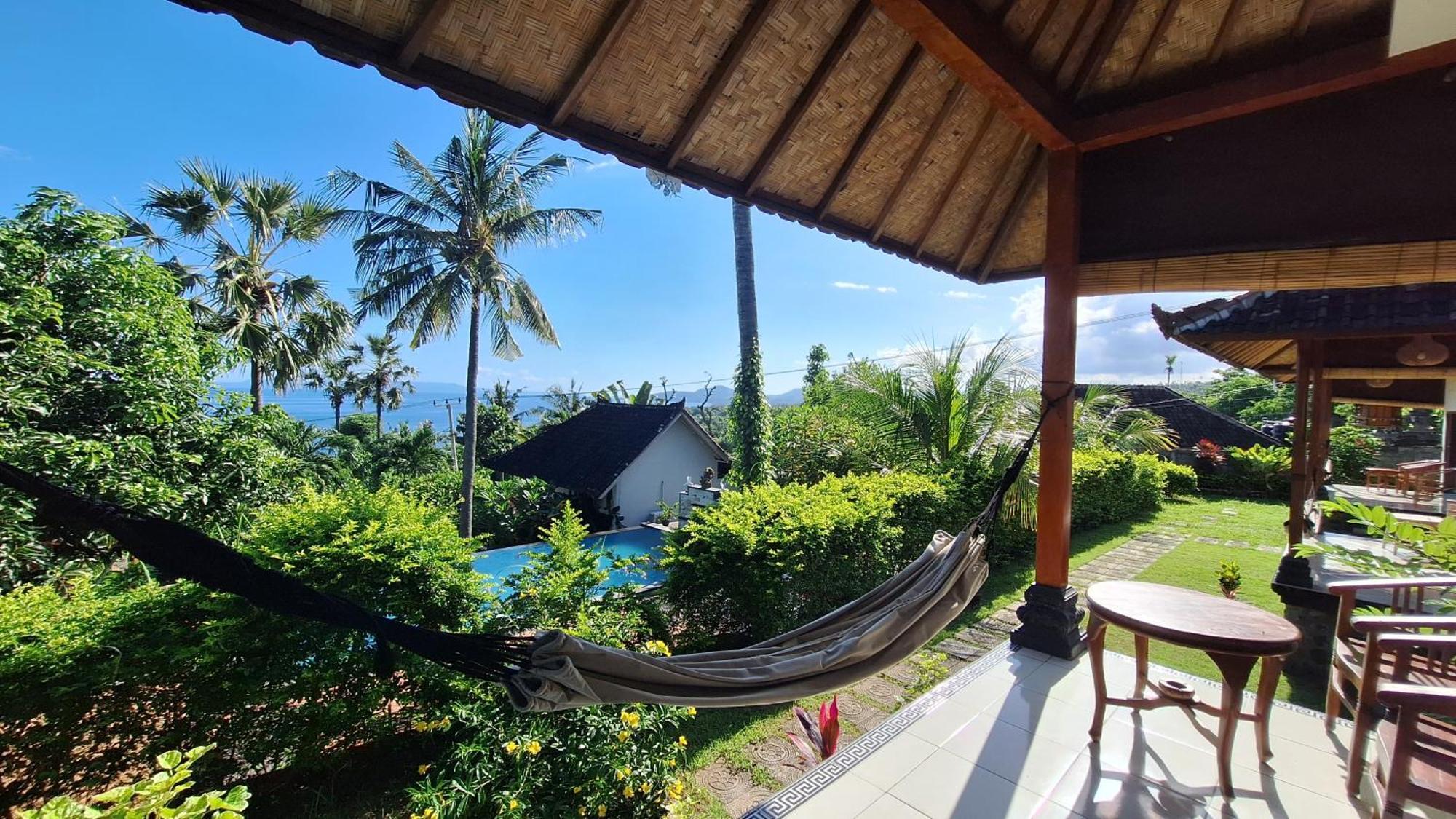 Frangipani Inn & Restaurant Seraya المظهر الخارجي الصورة