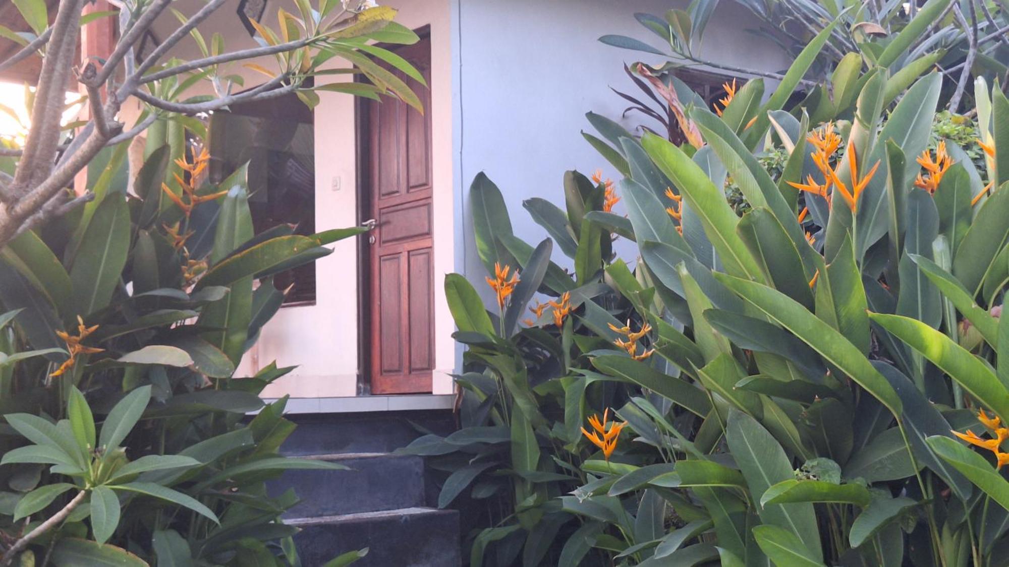 Frangipani Inn & Restaurant Seraya المظهر الخارجي الصورة