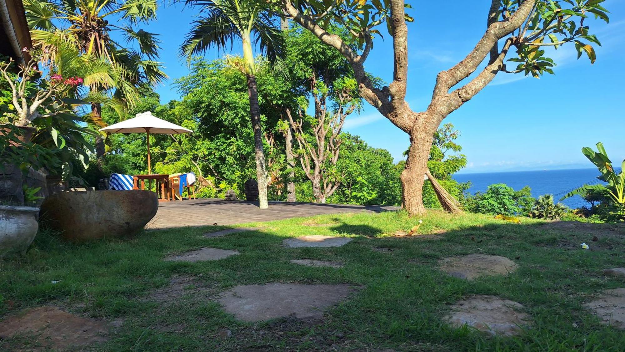 Frangipani Inn & Restaurant Seraya المظهر الخارجي الصورة